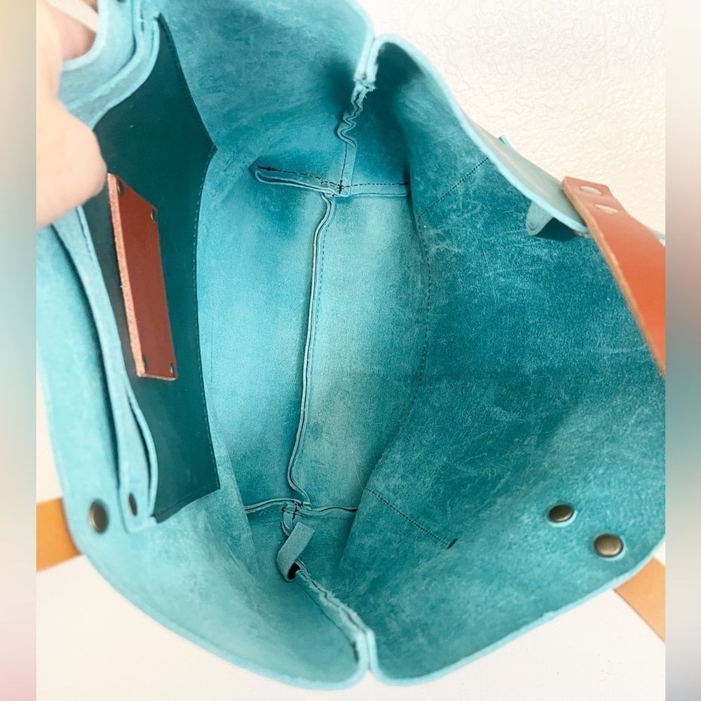 Portland Leather medium tote bag in Caribbean limited edition. - Picture 6 of 15